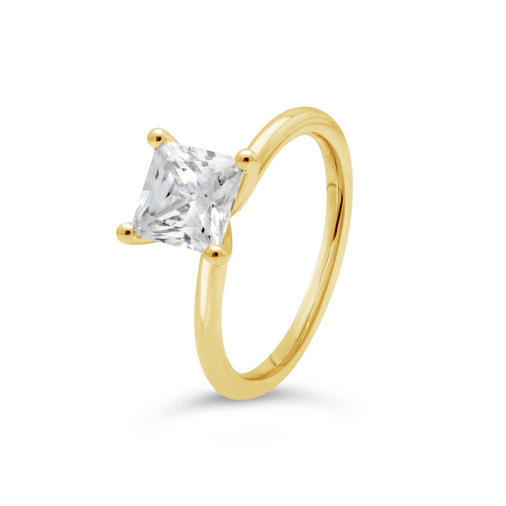 Solitaire Diamond Engagement Ring
