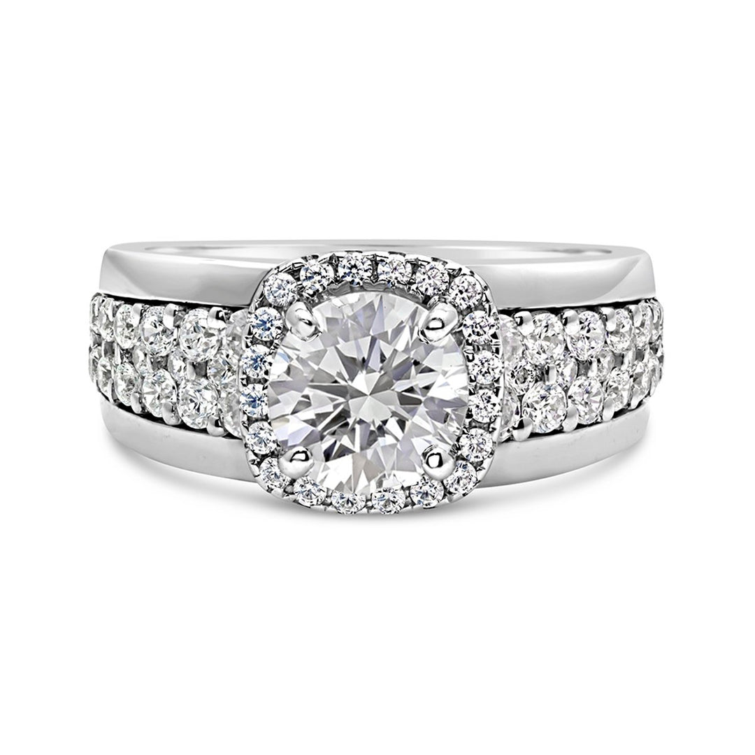 Diamond Halo Engagement Ring