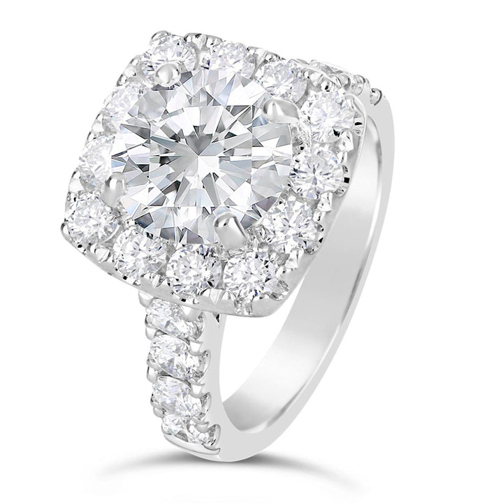 Diamond Halo Engagement Ring