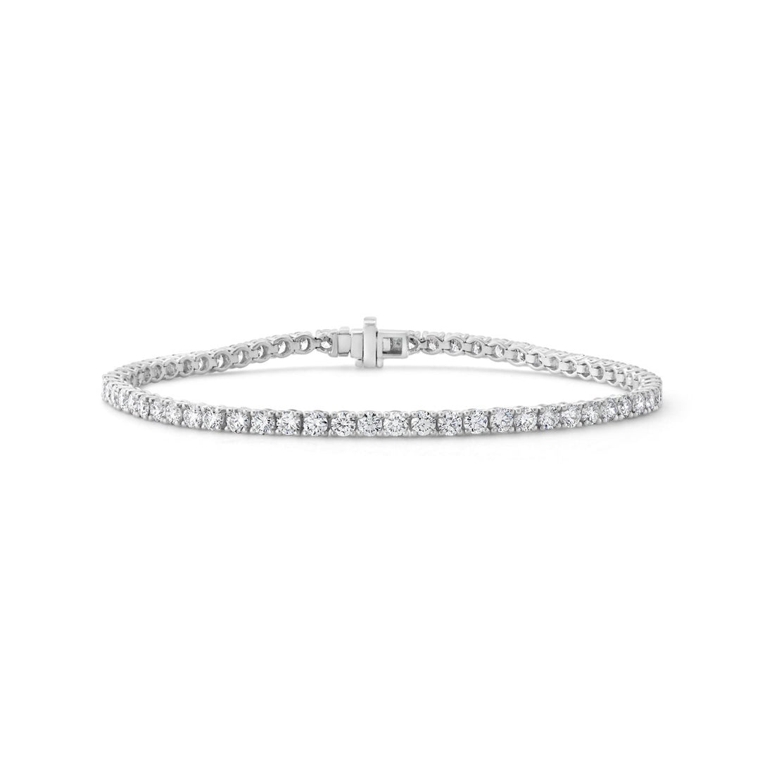 18K White Gold Diamond Tennis Bracelet - 4.39 ct. total weight