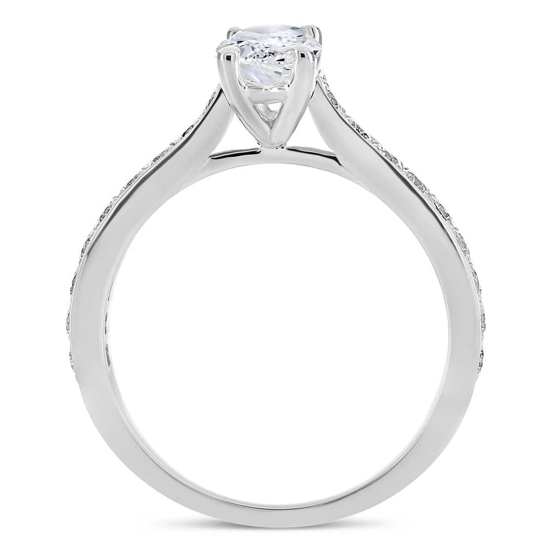 Classic Diamond Engagement Ring Colletion
