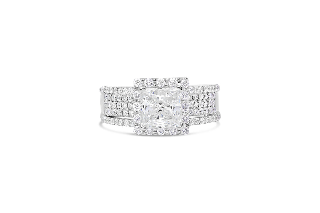 Princess Cut Diamond Halo Engagement Ring