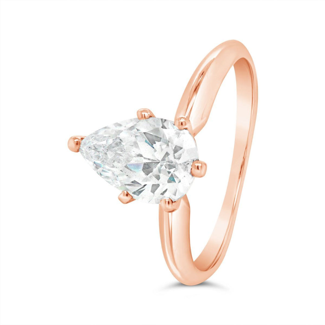 Siz Prong Pear Shape Diamond engagement Ring