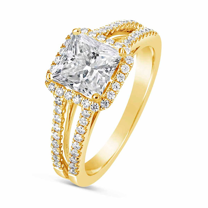 Diamond Halo Engagement Ring