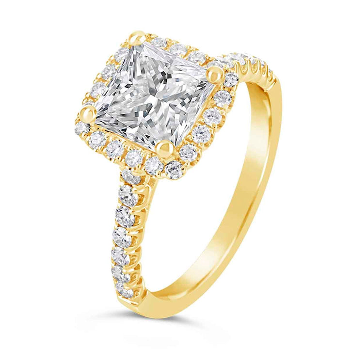 Diamond Halo Engagement Ring