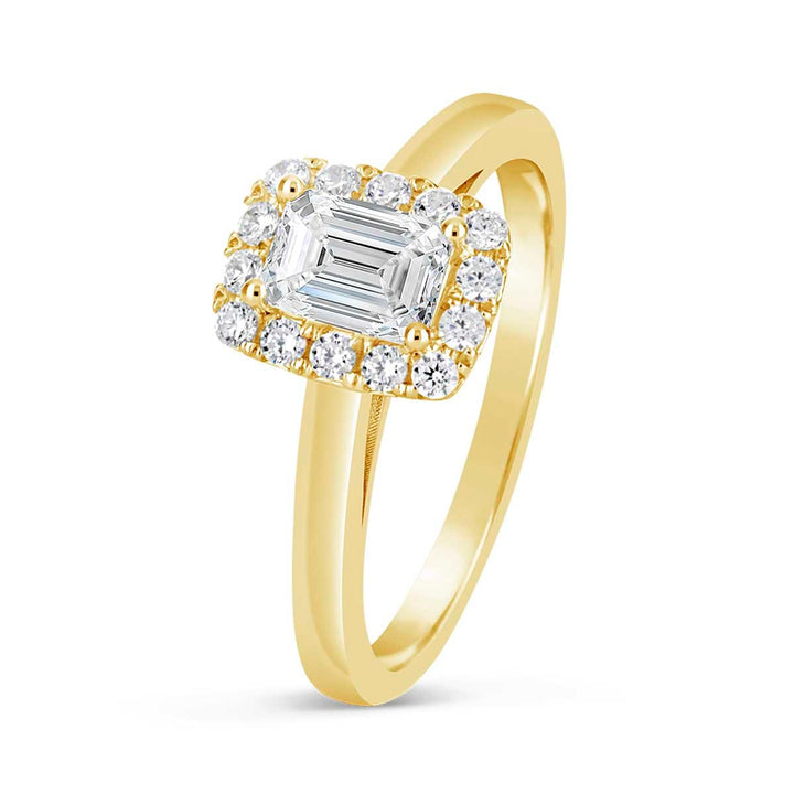 Diamond Halo Engagement Ring