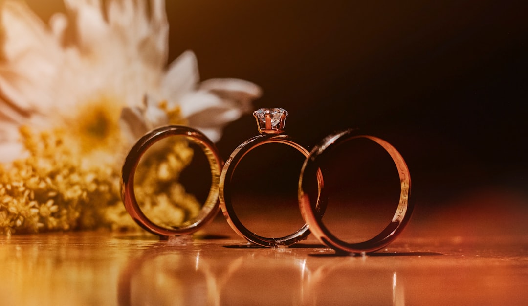 From 'Yes' to 'I Do': Your Guide to Wedding Rings in Scottsdale