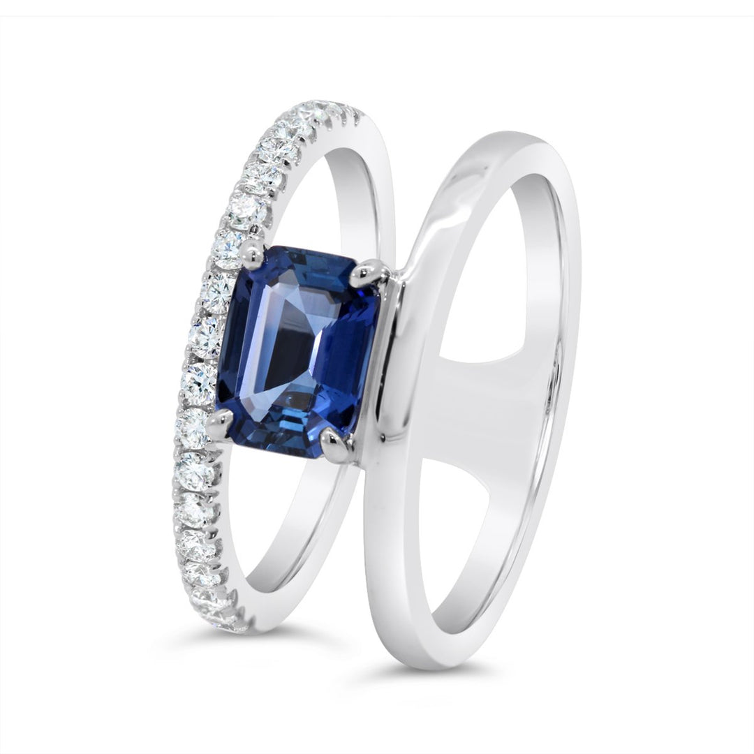 14K White Gold Diamond and Blue Sapphire Ring
