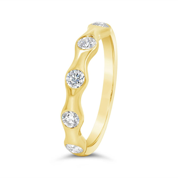 Wavy Flush Set Diamond Band - ARF2237DD